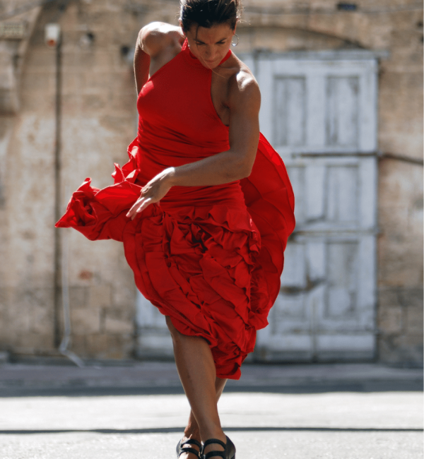 Aprende a bailar flamenco con clases de flamenco online